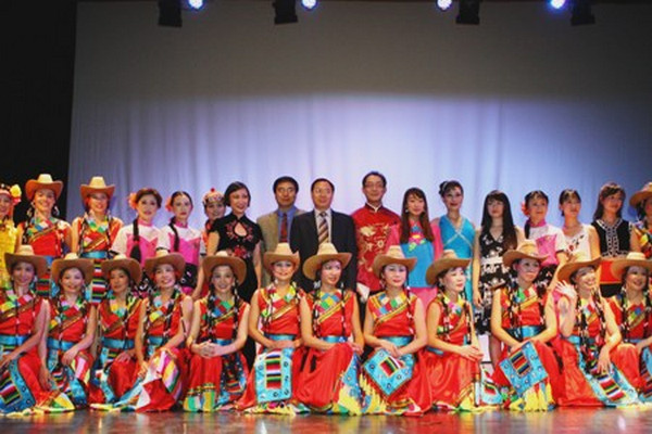 缩略图 | 东方舞蹈团英语合唱班开课啦！将献唱建团30年庆祝晚会