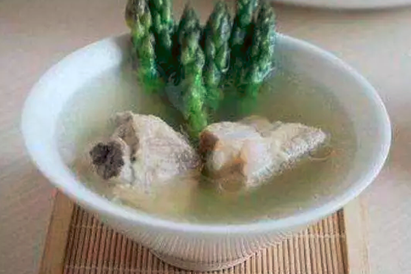 缩略图 | 【健康养生】炎炎夏日，快来碗芦笋绿豆排骨汤，清热解暑、祛湿解毒！