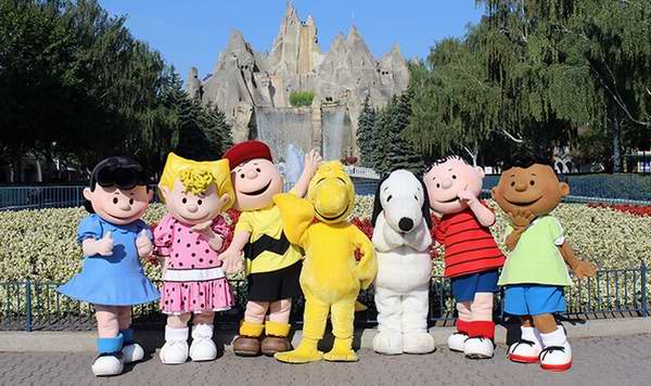 Canada's Wonderland 奇幻乐园 闪购！购2024年季票送今年季票，续费送秋季Fast Lane Plus+亲友单日门票！