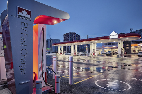 缩略图 | 加拿大将投入8440万加元，新建8000个充电桩！