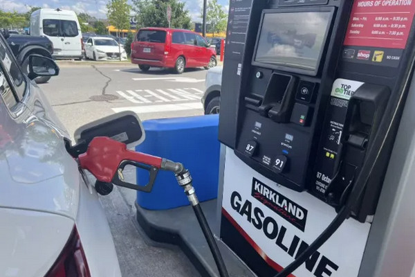 缩略图 | 离谱！安省油价4月将再次上涨13分！专家建议这样加油最便宜！