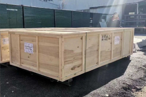 缩略图 | 寻能提供叉车下货的老板：需要一台大概3吨叉车，把木箱下到Driveway上即可