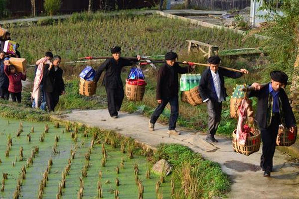 缩略图 | 高价彩礼下的女性：是地位高了，还是更物化了？