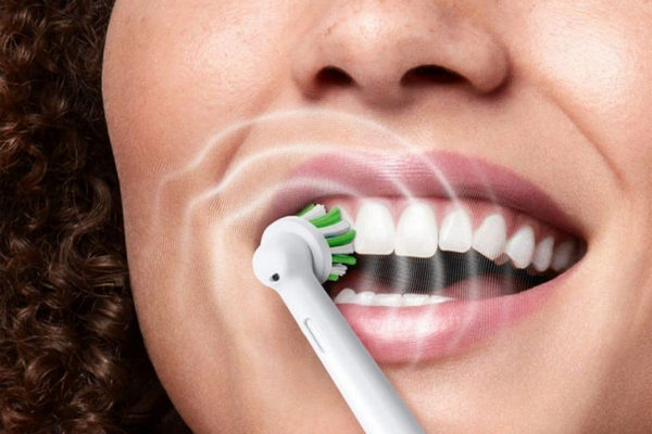 缩略图 | Oral-B Pro 1000电动牙刷：原价84.99，特价49.99