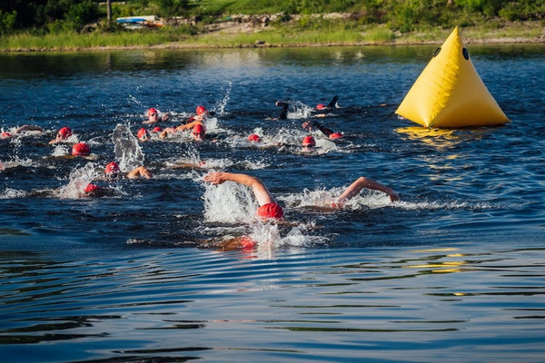 缩略图 | 2023年横渡渥太华河 (Swimming Across Ottawa River 2023)：快快报名参加吧！