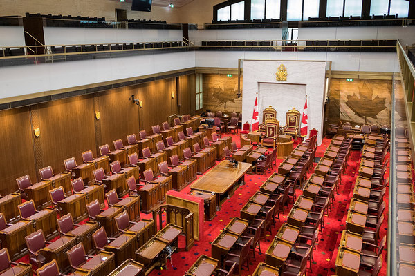 缩略图 | 参观加拿大参议院：提供导览，了解历史，说明议会运作、功能及其大楼的建筑和艺术