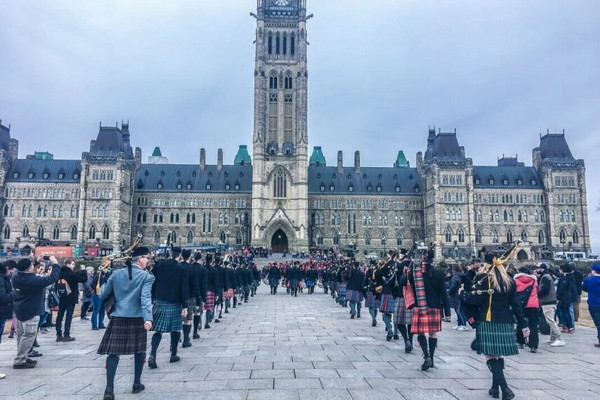 缩略图 | 渥太华周末精彩活动全攻略：加拿大格纹日，旅游度假展，乡村生活及庭院展，杂技表演，农场糖屋，农贸市场，……