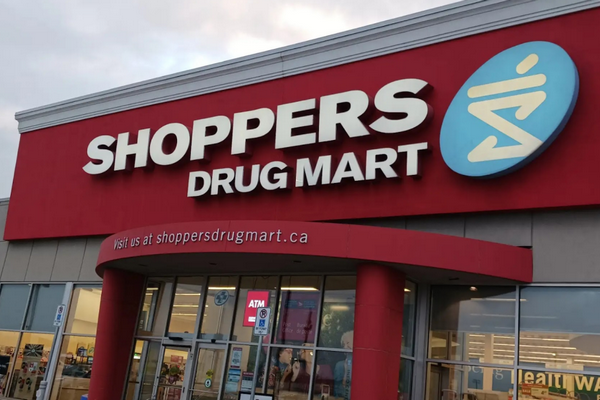 缩略图 | "我经常崩溃大哭"！加拿大Shoppers离职员工爆内幕：这份工作有毒！