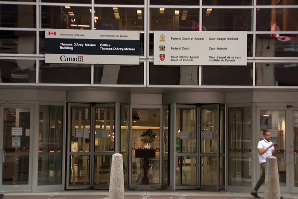 缩略图 | 这是歧视！加拿大新手妈妈崩溃：产假结束丢工作，申请EI又被拒！