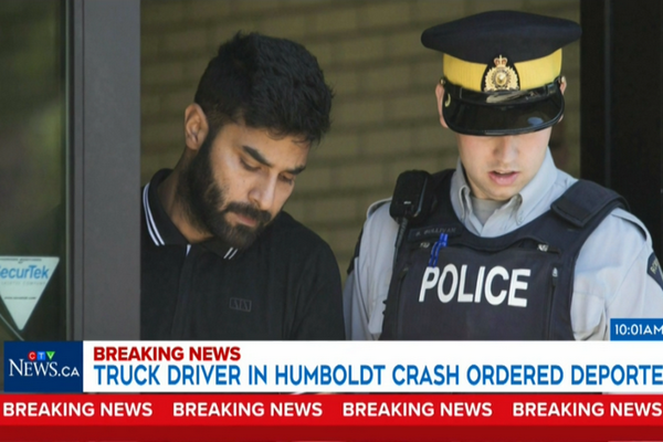 缩略图 | 加拿大印度司机撞死16人，被勒令驱逐出境，仍可申请恢复PR身份！