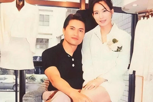 缩略图 | 一婚娶周海媚，二婚娶邝美云，三婚娶亿万富婆