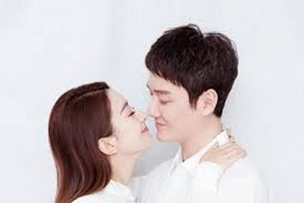 缩略图 | 冯绍峰出轨了？这几张聊天记录曝出后被实锤？