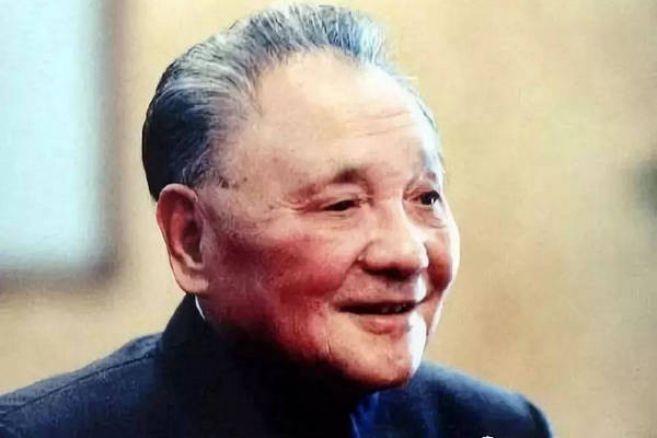 缩略图 | 邓小平的伟大之处：对内不折腾 对外有谋略