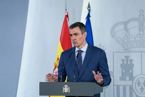 缩略图 | 西班牙首相专机发生技术故障，紧急降落土耳其首都安卡拉！