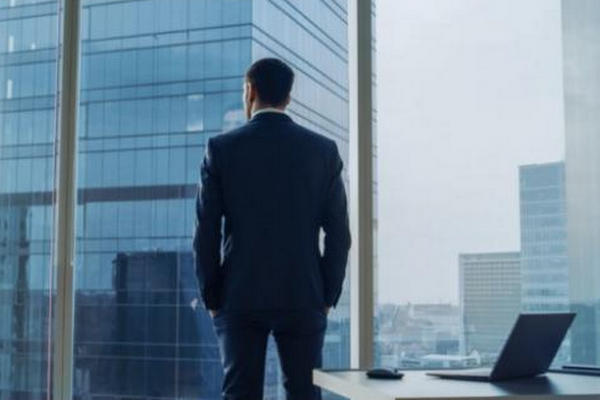 缩略图 | 加拿大最富有的CEO：第一名年薪3600万加元