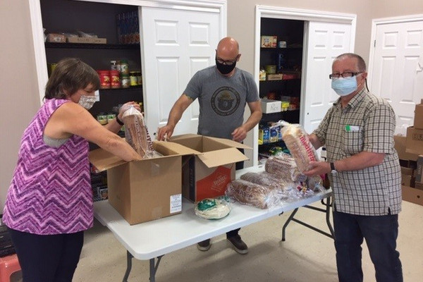 缩略图 | 渥太华附近小镇近10%的人求助食品银行！生活负担危机恶化到如此地步？