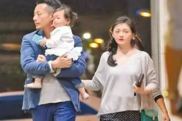 缩略图 | 好友曝大S汪小菲婚变三大主因，女方一年前为子女隐忍离婚决定