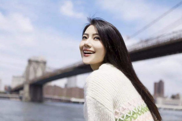 缩略图 | 高圆圆女儿英文名上热搜 引发网友疯狂吐槽