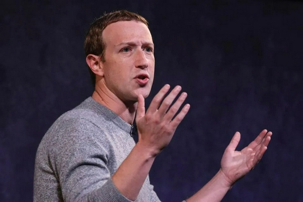 缩略图 | 脸书宕机，员工吹哨，扎克伯格困局难解！