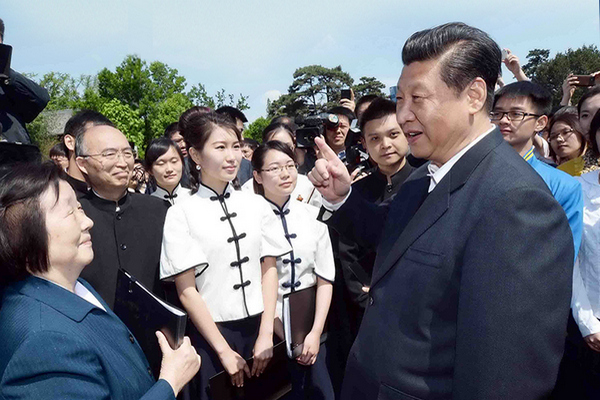 缩略图 | “他真的超级亲切”——大学生眼中的习近平