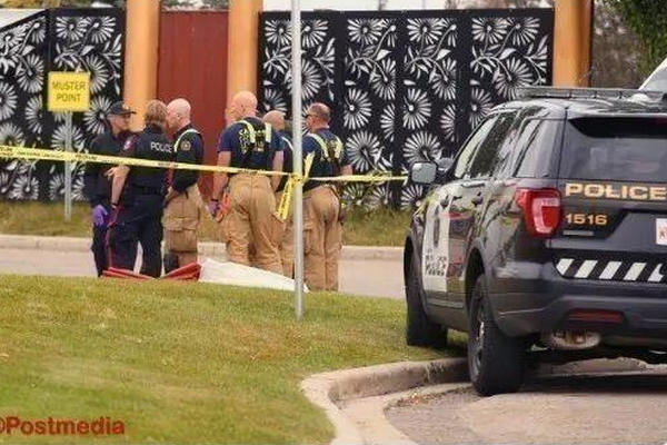 缩略图 | 工作发生事故，加拿大年轻华裔男子惨被石板压死！