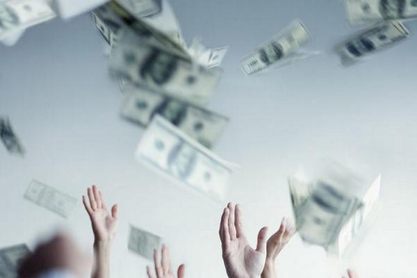 缩略图 | 你不知道的北京地下金融圈：杂耍套路 “抢”银行…