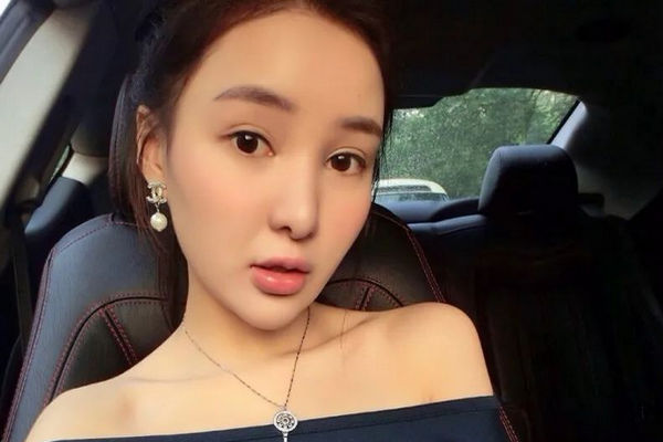 缩略图 | 从中国第一网红到阶下囚！郭美美出狱，全程淡定