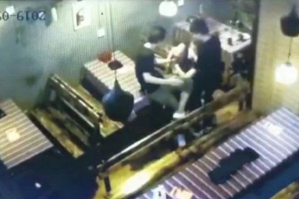 缩略图 | 昆明女学生李心草之死，警方失职令人触目惊心