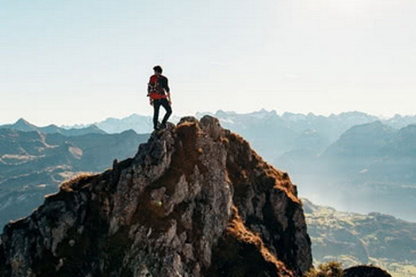 缩略图 | 泰晤士最新排名：清华首次登顶亚洲大学第一