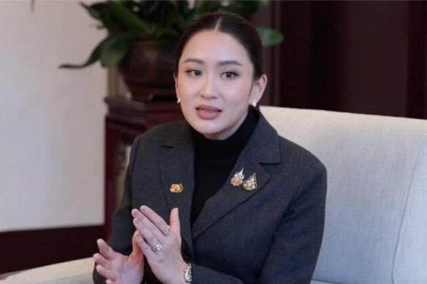 缩略图 | 泰国发生连环恐袭致多人死伤，泰总理发声