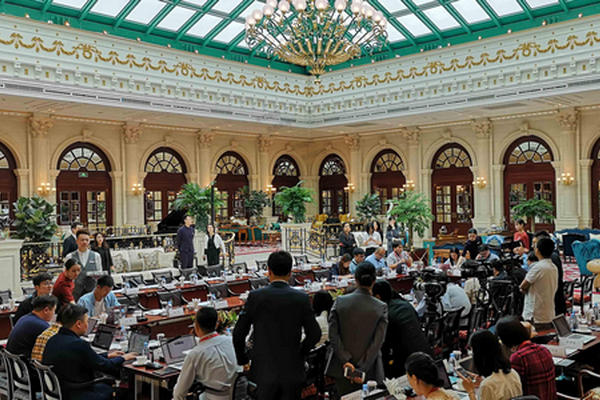 缩略图 | 任正非央视专访，回应“美国90天临时执照”