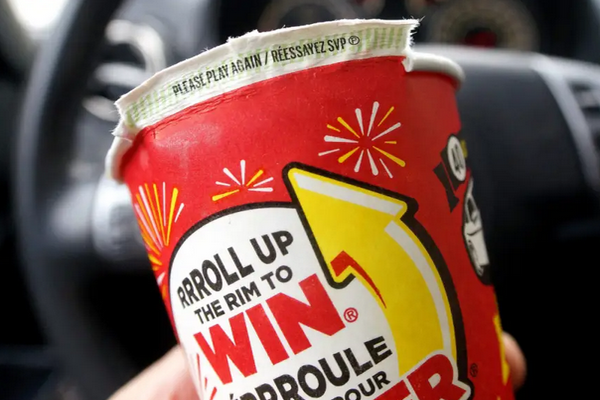 缩略图 | Tim Hortons卷边边抽奖活动下周回归：奖品繁多，大奖是它！