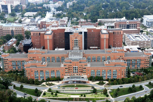 缩略图 | 一手拿美国钱一手替中国科研："千人计划"再惹争议