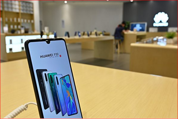 缩略图 | 手机订单骤减 华为富士康生产线被曝停产