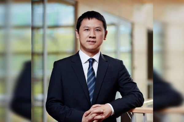 缩略图 | 华为被捕高层身份曝光 系驻波兰销售总监