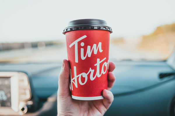 缩略图 | 加拿大人控诉星巴克、Tim Hortons、Second Cup 这笔收费不合理！