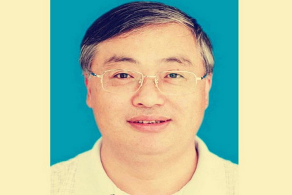 缩略图 | 华电院长涉性侵丑闻：露骨短信及下体照曝光