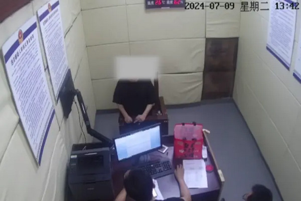 缩略图 | 男子骗取母亲200万后，又诈骗母亲好友近千万！