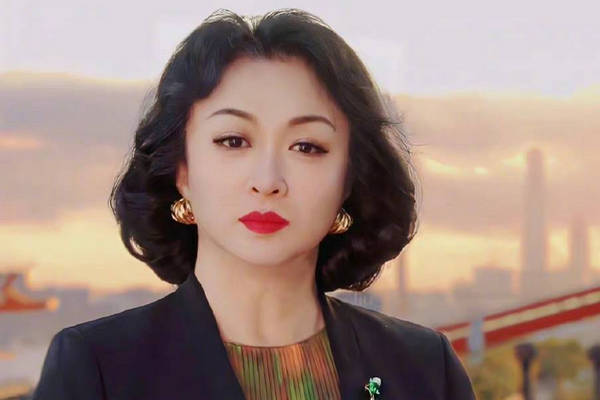 缩略图 | 金星吐槽女星捂胸：怕穷人看见，又怕富人看不见！