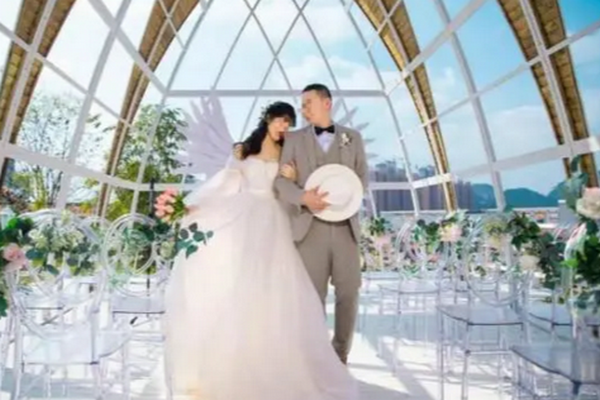 缩略图 | “内衣不合身拒迎亲”续：婚礼当事人已离婚
