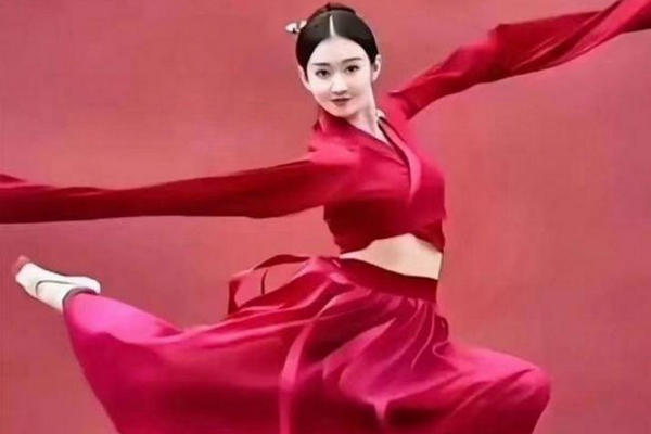 缩略图 | 恒大歌舞团钱香香浮出水面：哈佛毕业，神秘低调