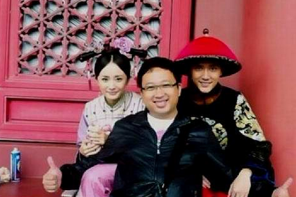 缩略图 | 捧红娱乐圈明星们的于正，为什么从不受自己艺人的喜欢？