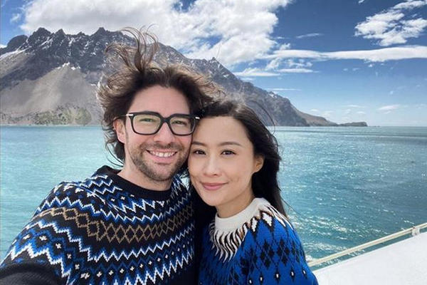缩略图 | 38岁陈法拉情人节宣布生女喜讯，与法国老公结婚近2年！