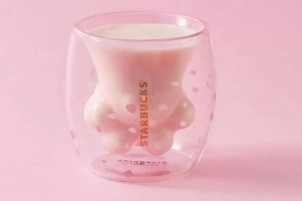 缩略图 | 凌晨排队！店内大打出手！星巴克“猫爪杯”炒到600元！