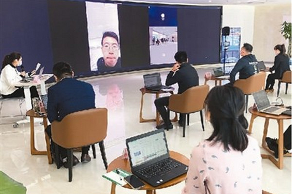 缩略图 | 云模式巧解“就业难”