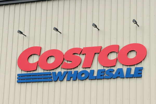 缩略图 | 离奇！Costco商品包装日期竟出现"明天"！网友：去找经理聊聊！