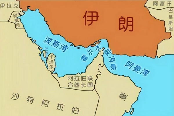 缩略图 | 美方放消息：封锁霍尔木兹海峡？伊朗在波斯湾秘密装载水雷！