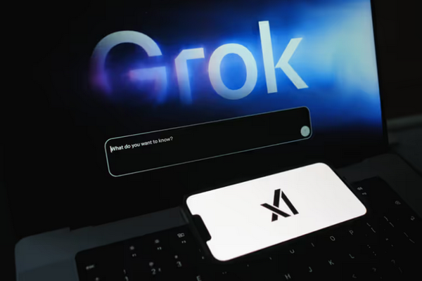 缩略图 | 加拿大妈妈气炸！12岁孩子与特斯拉Grok AI聊天，被索要裸照！