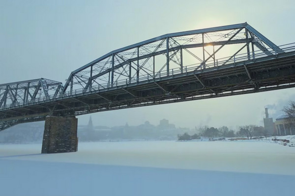 缩略图 | 体感温度零下35度！加拿大环境部发布渥太华黄色寒冷警告！