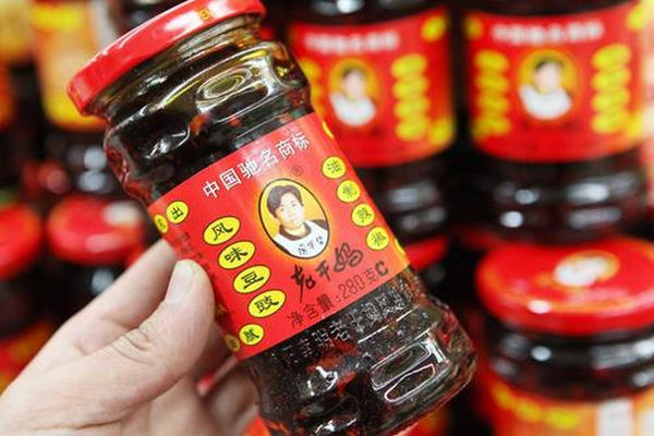 缩略图 | 一瓶老干妈撬动BAT：百度称“瓜突然不香了”，支付宝“愿天下无假章”